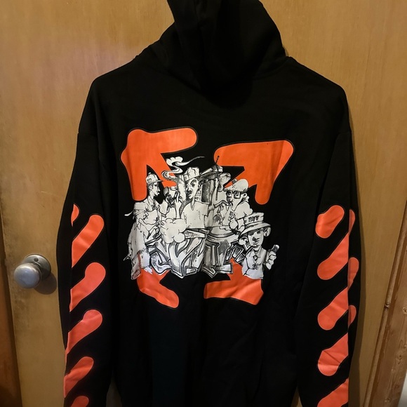 Off-White Black and Orange Men's Sweater - Picture 4 of 4